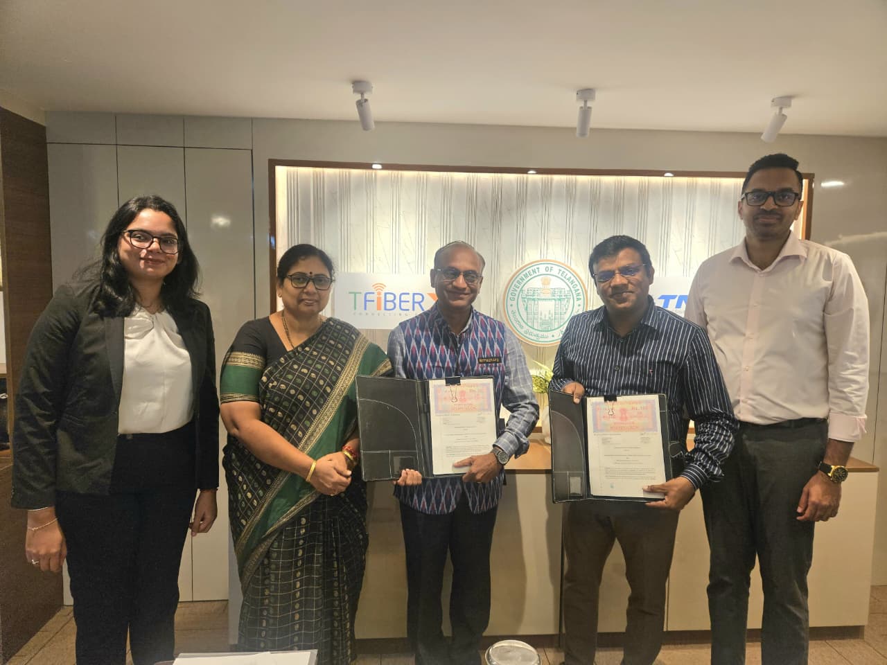 MoU with Nirmaan Organization for School Connectivity
